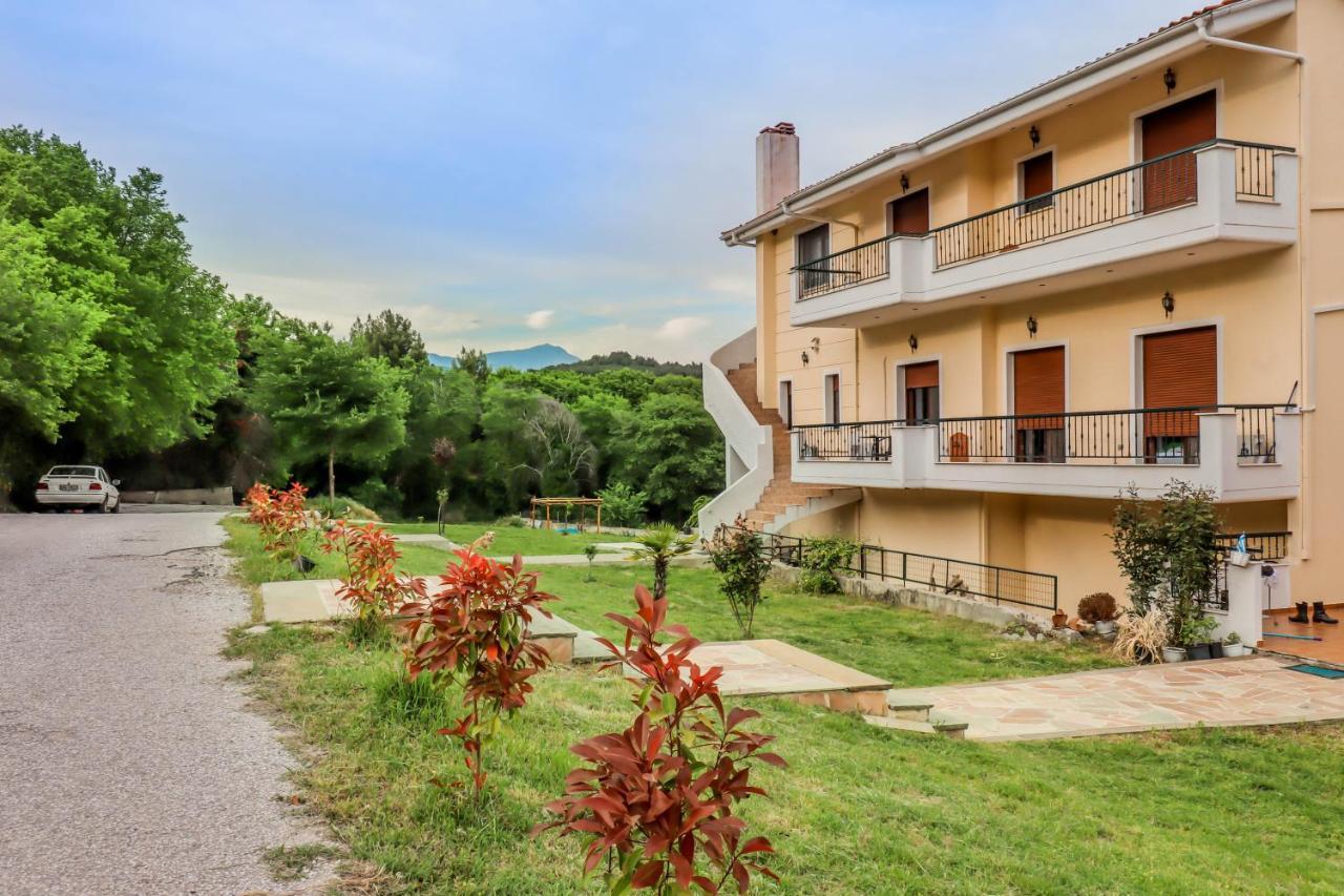 Villa Acropolis Serres Next To Center 外观 照片